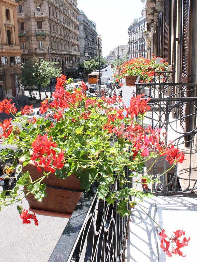Couette-café Grand Tour 4rooms Naples