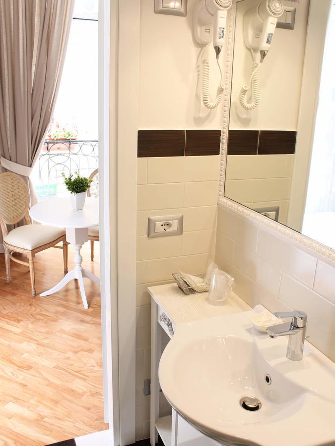 Grand Tour 4rooms Couette-café 2*